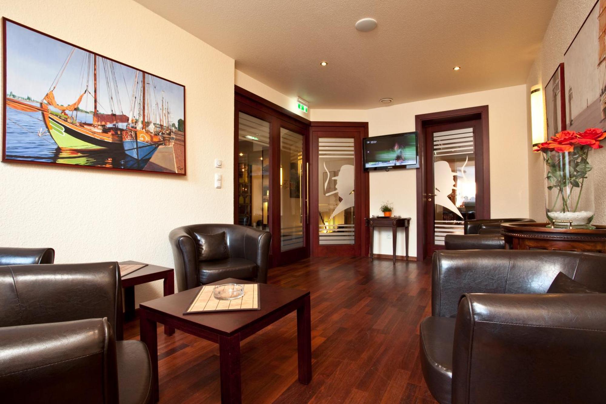 Sure Hotel By Best Western Wilhelmshaven City Вильгельмсхафен Экстерьер фото