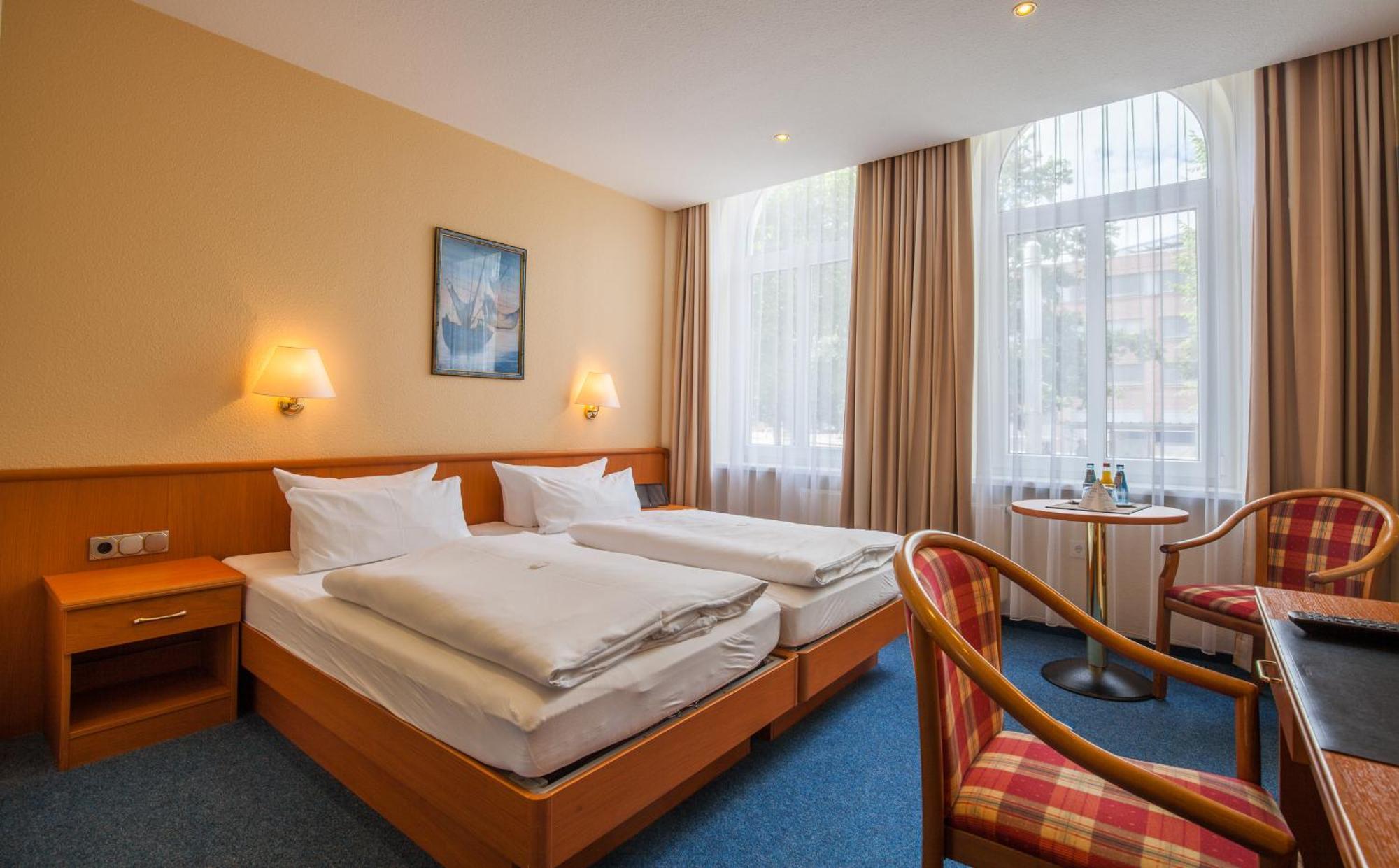 Sure Hotel By Best Western Wilhelmshaven City Вильгельмсхафен Экстерьер фото